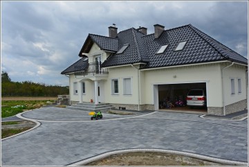 Aranżacja według projektu nawierzchni, kwater i tarasu - Rzeszów